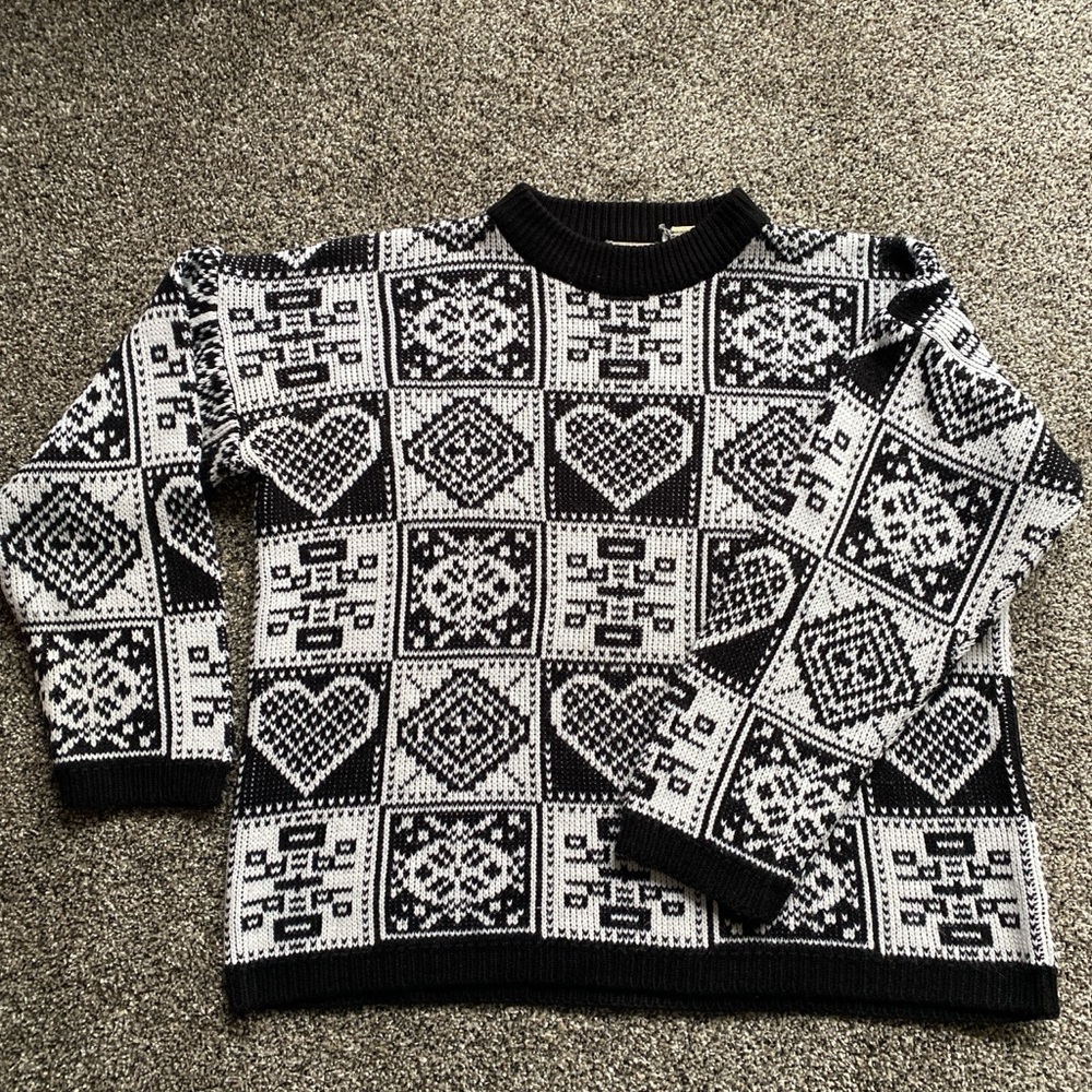 Vintage Black and White Heart Sweater